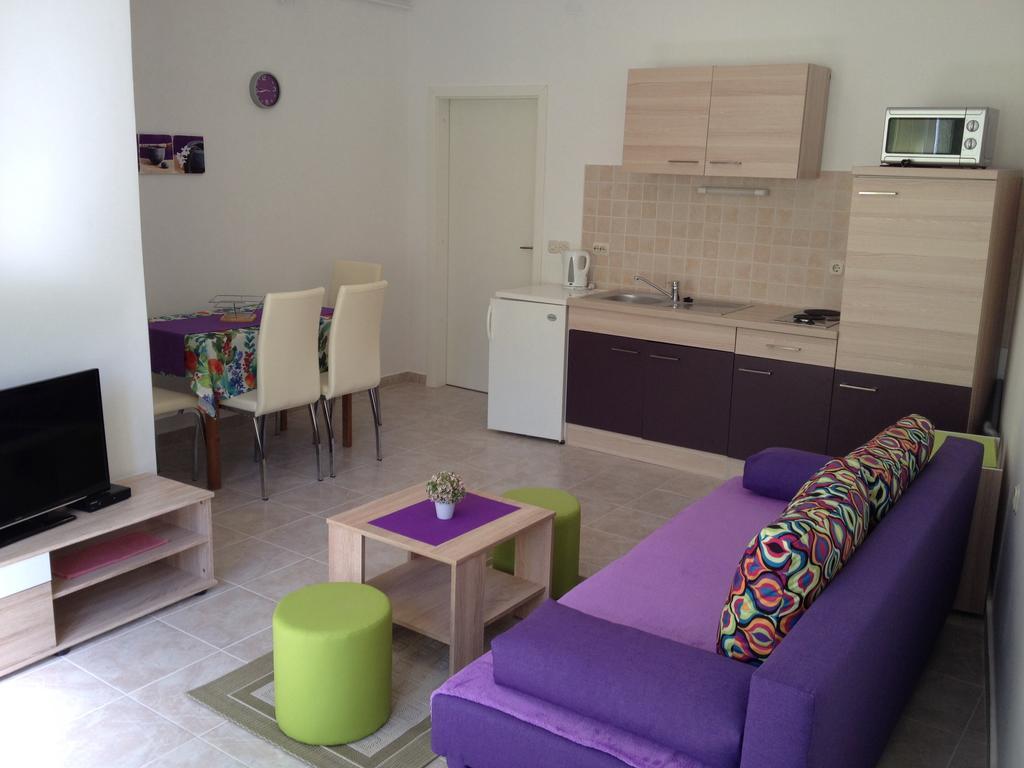 Apartaments Oma & Opa Banjol Exteriér fotografie